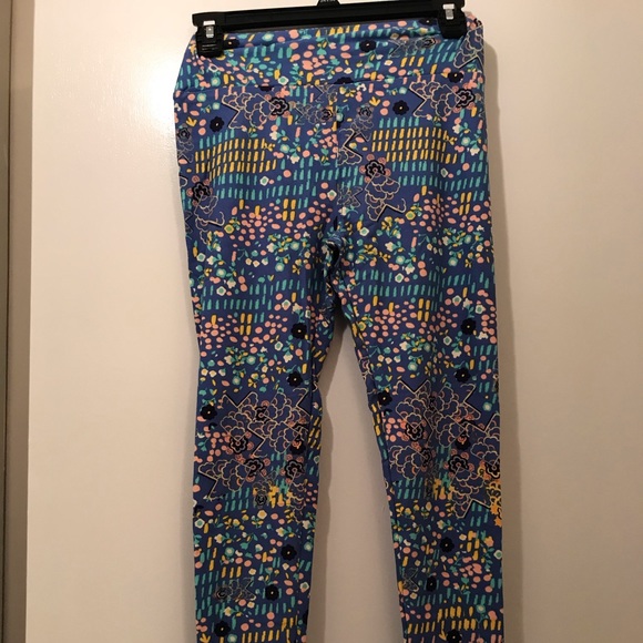 Lularoe leggings, OS, blue background, BNWOT - Picture 1 of 2